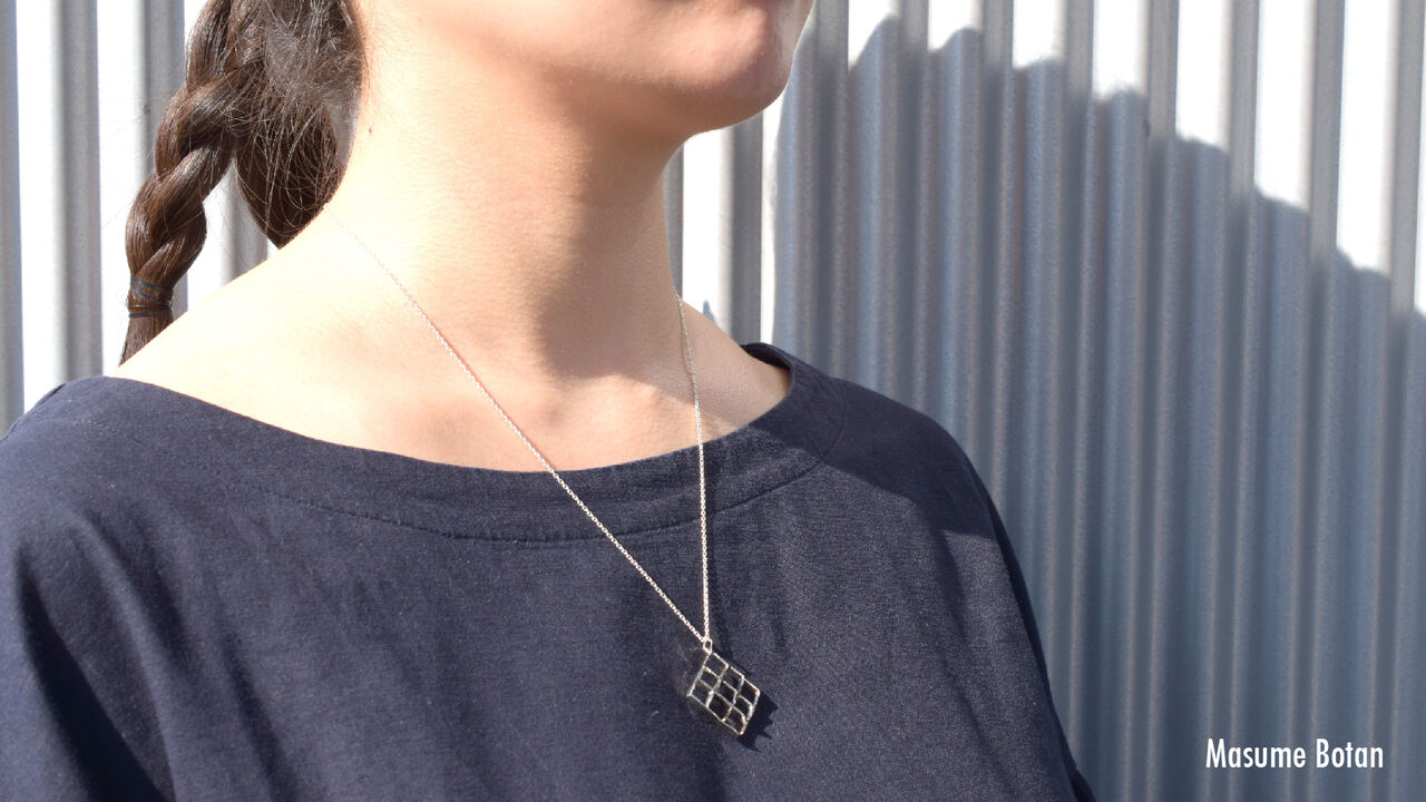 Japanese Motif Illusory Silver Necklace - TRANSMOTIF,, large image number 9