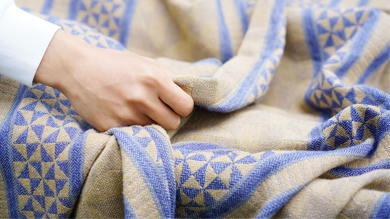 Flame-retardant Wide Blanket Made with Craftsmen in Osaka,, large image number 2